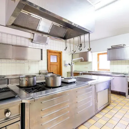 Pleasant Group In A Central Location Between Kitzbuhel And Mittersill. * Thurn
