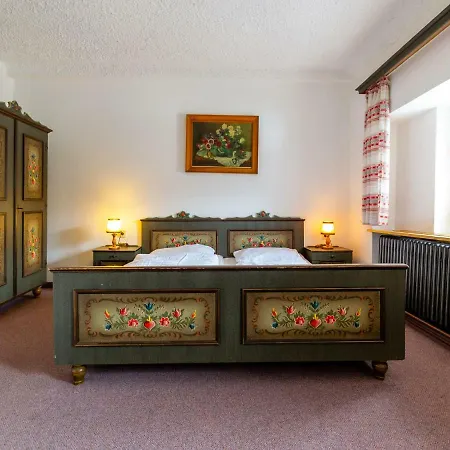 Semesterbostad Pleasant Group In A Central Location Between Kitzbuhel And Mittersill. *